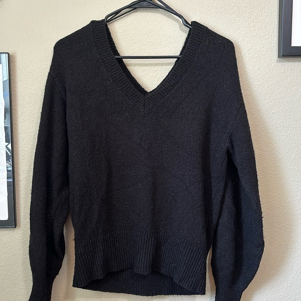 Black lightweight michael kors V-neck sweater